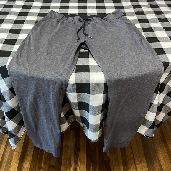 Lululemon On The Fly Pull-On Pant 28" Joggers Heathered Grey Black Sz 10 Stretch - Picture 3 of 16